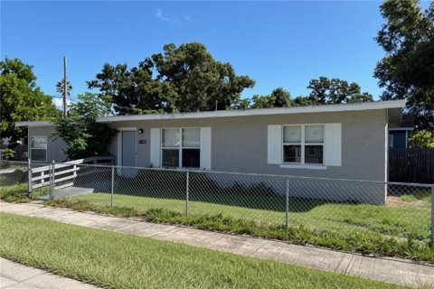 Villa ou maison à Gulfport, Floride 4 chambres, 99.22 m2 № 2425729