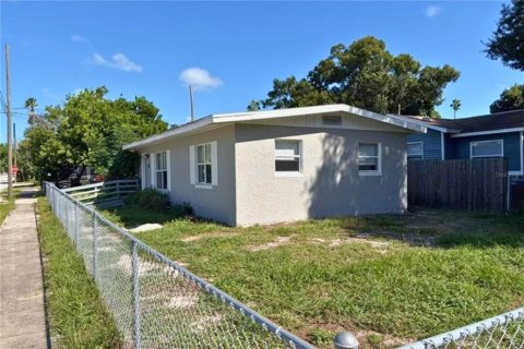 Villa ou maison à louer à Gulfport, Floride: 4 chambres, 99.22 m2 № 2425729 - photo 9