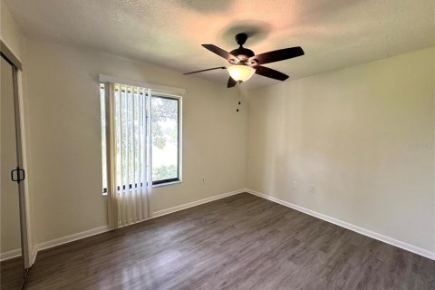 Apartamento en alquiler en Orlando, Florida, 2 dormitorios, 104.52 m2 № 1871027 - foto 11