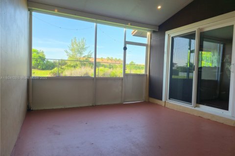 House in Miramar, Florida 2 bedrooms, 84.73 sq.m. № 1791080 - photo 21