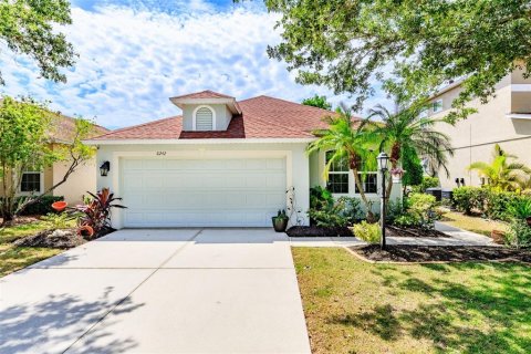 House in Lakewood Ranch, Florida 3 bedrooms, 147.06 sq.m. № 2101461