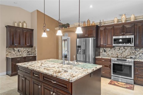 Villa ou maison à vendre à Spring Hill, Floride: 4 chambres, 189.43 m2 № 2416262 - photo 23
