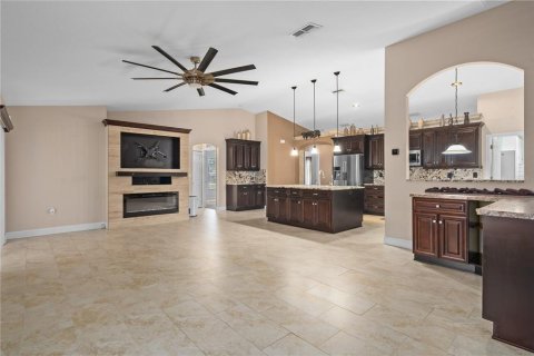 Villa ou maison à vendre à Spring Hill, Floride: 4 chambres, 189.43 m2 № 2416262 - photo 18
