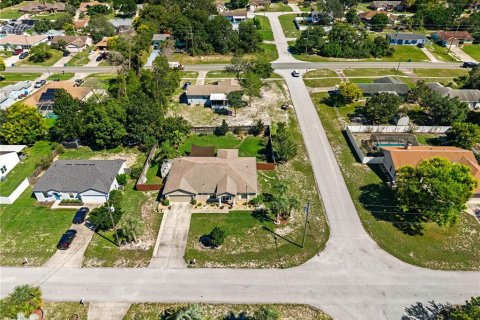 Villa ou maison à vendre à Spring Hill, Floride: 4 chambres, 189.43 m2 № 2416262 - photo 8