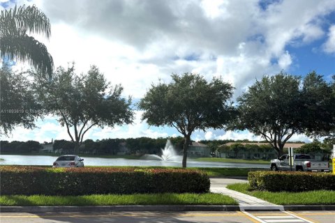 Condominio en alquiler en Homestead, Florida, 3 dormitorios, 99.96 m2 № 1946548 - foto 26