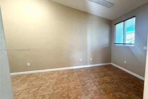 Condominio en alquiler en Homestead, Florida, 3 dormitorios, 99.96 m2 № 1946548 - foto 20