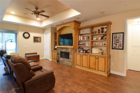 House in San Antonio, Florida 5 bedrooms, 327.39 sq.m. № 1816307 - photo 9