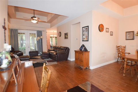 House in San Antonio, Florida 5 bedrooms, 327.39 sq.m. № 1816307 - photo 5