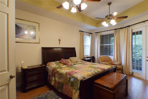 House in San Antonio, Florida 5 bedrooms, 327.39 sq.m. № 1816307 - photo 14
