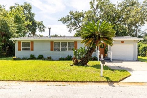 House in Ormond Beach, Florida 2 bedrooms, 93.65 sq.m. № 2361354 - photo 18