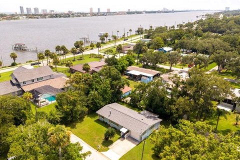 House in Ormond Beach, Florida 2 bedrooms, 93.65 sq.m. № 2361354 - photo 25