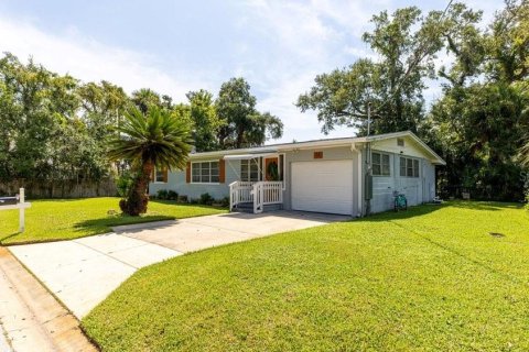 House in Ormond Beach, Florida 2 bedrooms, 93.65 sq.m. № 2361354 - photo 17