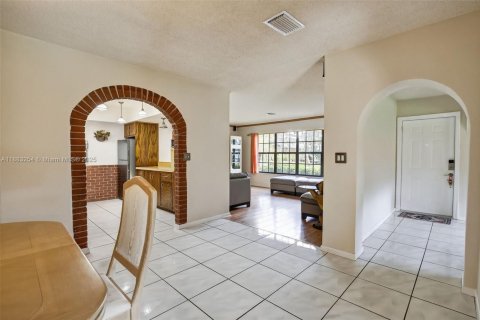 Casa en venta en Plantation, Florida, 2 dormitorios, 151.62 m2 № 2014069 - foto 10