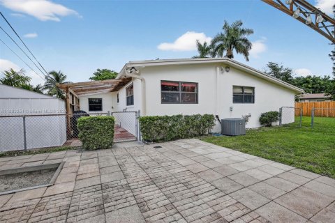 Casa en venta en Plantation, Florida, 2 dormitorios, 151.62 m2 № 2014069 - foto 29