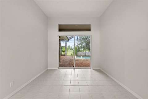 Villa ou maison à vendre à Cape Coral, Floride: 3 chambres, 210.14 m2 № 2109427 - photo 13