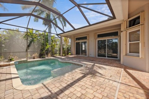 Villa ou maison à vendre à Cape Coral, Floride: 3 chambres, 210.14 m2 № 2109427 - photo 5