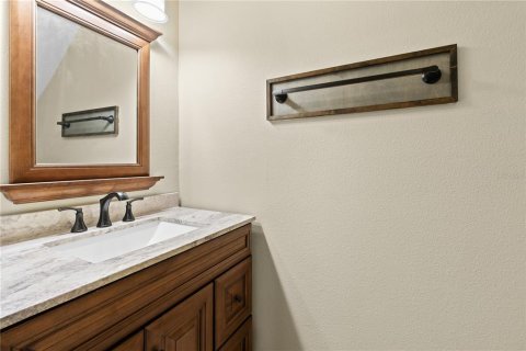 Townhouse in Wesley Chapel, Florida 3 bedrooms, 147.53 sq.m. № 1909317 - photo 15