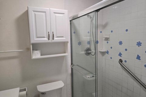 House in Tamarac, Florida 2 bedrooms, 100.52 sq.m. № 2401244 - photo 26