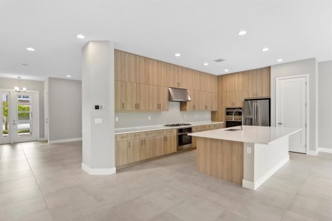 House in Boca Raton, Florida 5 bedrooms, 361.2 sq.m. № 2169911 - photo 5
