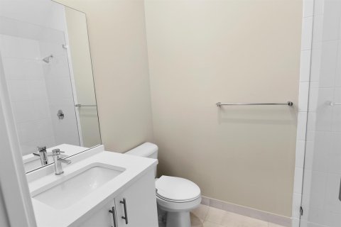 House in Boca Raton, Florida 5 bedrooms, 361.2 sq.m. № 2169911 - photo 13
