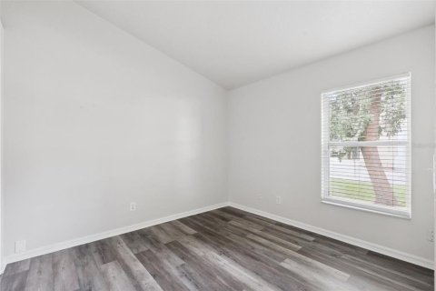 Villa ou maison à vendre à Sanford, Floride: 4 chambres, 181.9 m2 № 2277551 - photo 19
