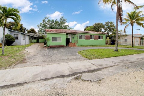 Casa en venta en Miami, Florida, 3 dormitorios, 138.98 m2 № 2056085 - foto 14