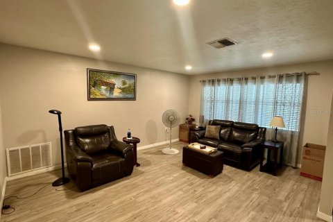 Casa en venta en Beverly Hills, Florida, 2 dormitorios, 149.02 m2 № 1791374 - foto 5