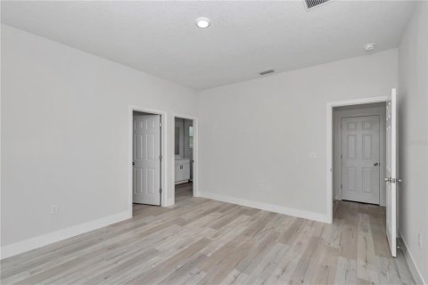 House in Citrus Springs, Florida 3 bedrooms, 142.05 sq.m. № 1792083 - photo 22