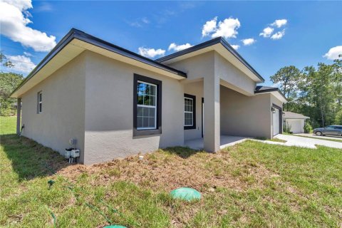 House in Citrus Springs, Florida 3 bedrooms, 142.05 sq.m. № 1792083 - photo 6