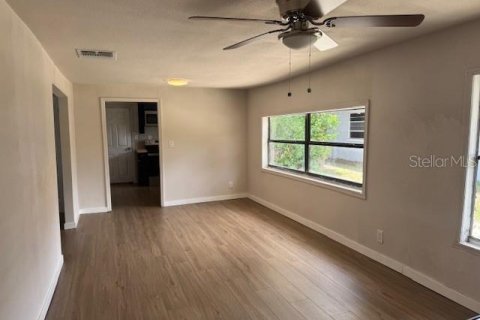 House in Sanford, Florida 2 bedrooms, 102.94 sq.m. № 1905306 - photo 7