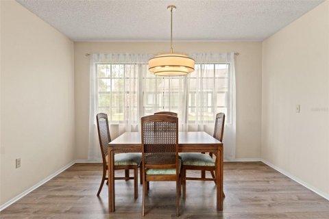 House in Spring Hill, Florida 2 bedrooms, 133.22 sq.m. № 1815867 - photo 11