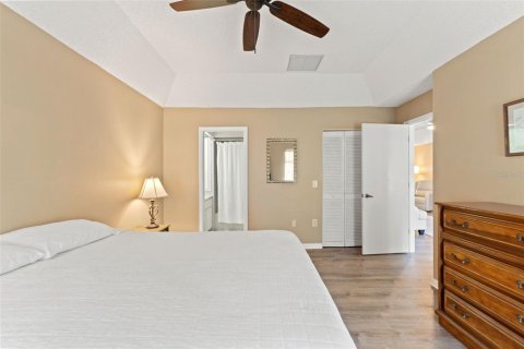 House in Spring Hill, Florida 2 bedrooms, 133.22 sq.m. № 1815867 - photo 25