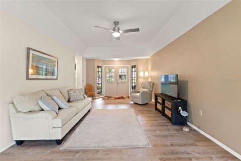 House in Spring Hill, Florida 2 bedrooms, 133.22 sq.m. № 1815867 - photo 7