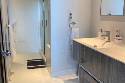 Appartement à louer à Miami Beach, Floride: 2 chambres, 84.54 m2 № 1813916 - photo 13