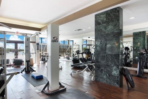 Appartement à louer à Miami Beach, Floride: 2 chambres, 84.54 m2 № 1813916 - photo 15