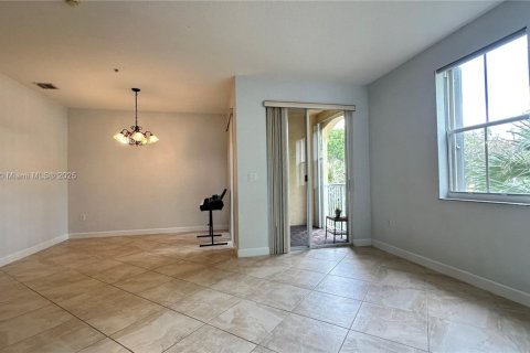 Adosado en venta en Plantation, Florida, 3 dormitorios, 134.24 m2 № 1954894 - foto 3