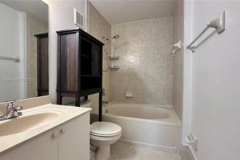 Adosado en venta en Plantation, Florida, 3 dormitorios, 134.24 m2 № 1954894 - foto 19