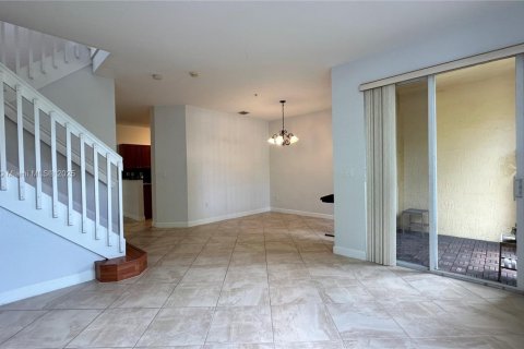 Adosado en venta en Plantation, Florida, 3 dormitorios, 134.24 m2 № 1954894 - foto 4