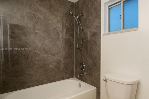 Copropriété à louer à Miami, Floride: 2 chambres, 89.65 m2 № 2075182 - photo 6