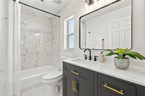 Casa en venta en Valrico, Florida, 4 dormitorios, 185.43 m2 № 2386722 - foto 23