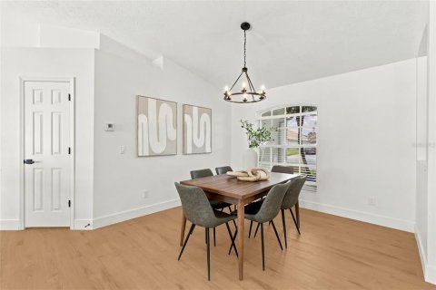 Casa en venta en Valrico, Florida, 4 dormitorios, 185.43 m2 № 2386722 - foto 12
