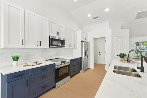 Casa en venta en Valrico, Florida, 4 dormitorios, 185.43 m2 № 2386722 - foto 7