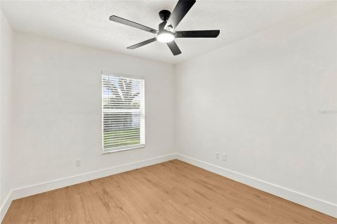 Casa en venta en Valrico, Florida, 4 dormitorios, 185.43 m2 № 2386722 - foto 14