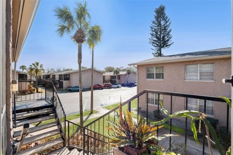 Condo in Casselberry, Florida, 1 bedroom  № 2400281 - photo 26