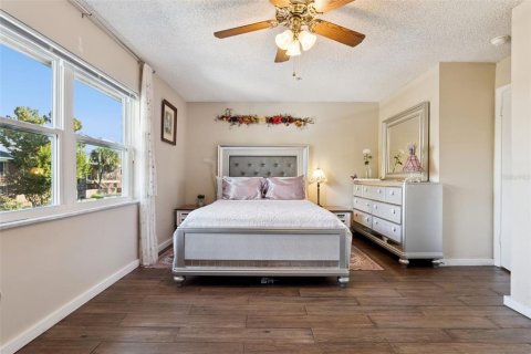 Condo in Casselberry, Florida, 1 bedroom  № 2400281 - photo 23