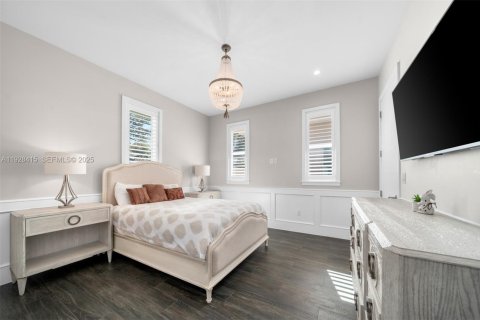 Купить виллу или дом в Майами, Флорида 4 спальни, 433.02м2, № 1991522 - фото 21