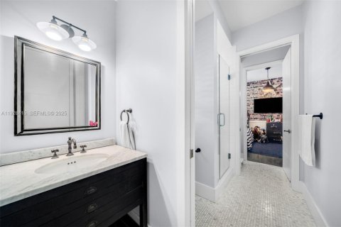 Купить виллу или дом в Майами, Флорида 4 спальни, 433.02м2, № 1991522 - фото 20