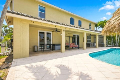 House in Weston, Florida 5 bedrooms, 342.44 sq.m. № 2086708 - photo 28