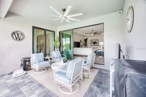 House in Fort Myers, Florida 3 bedrooms, 227.15 sq.m. № 2151793 - photo 24