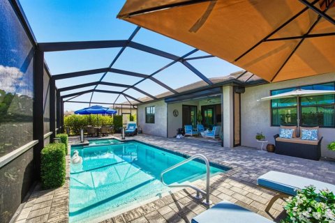 House in Fort Myers, Florida 3 bedrooms, 227.15 sq.m. № 2151793 - photo 23
